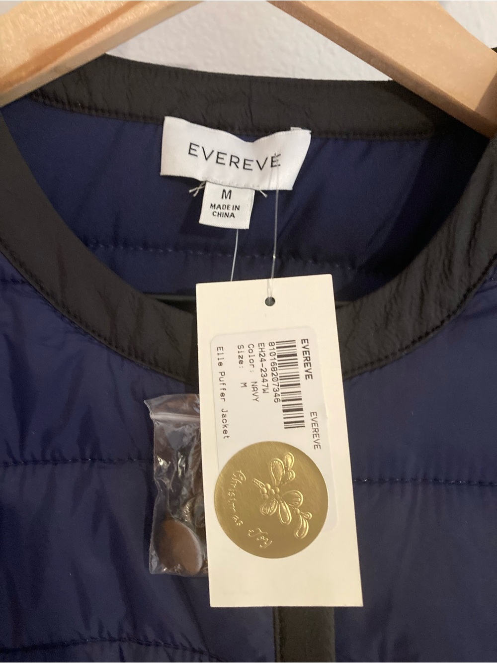 Evereve Navy Quilted Puffer Jacket, NWT - Picture 3 of 5